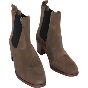 Steve Madden Women's Chelsea Suede Boots Size 8.5